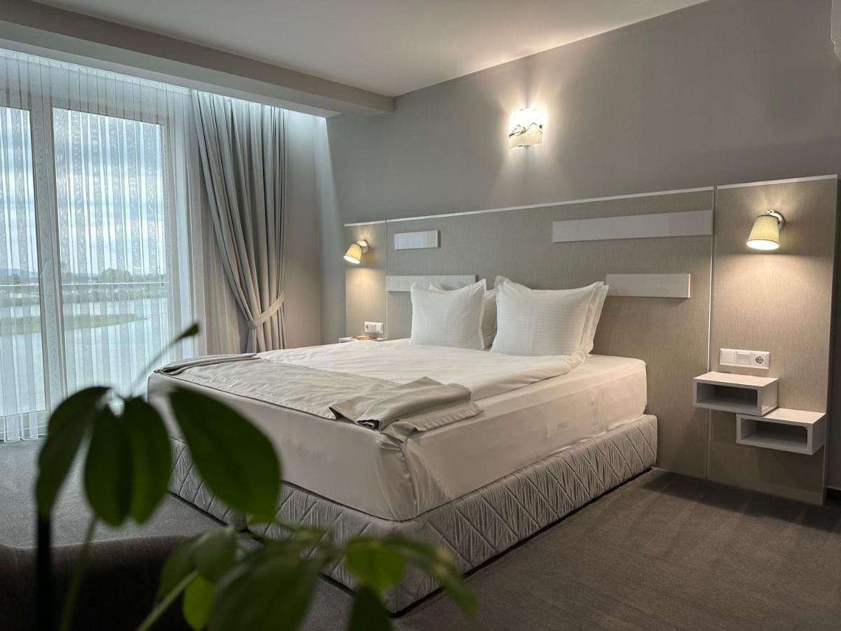 Del Ponte Hotel Svilengrad Exterior photo